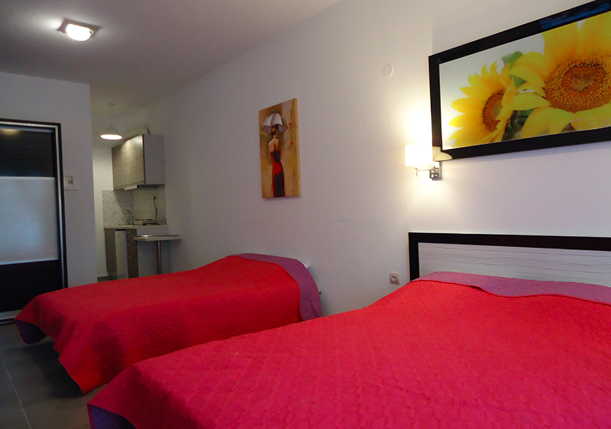 rubicon-grcka-nikiti-kuca-stefania