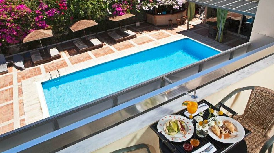 rubicon-grcka-glifada-congo-palace