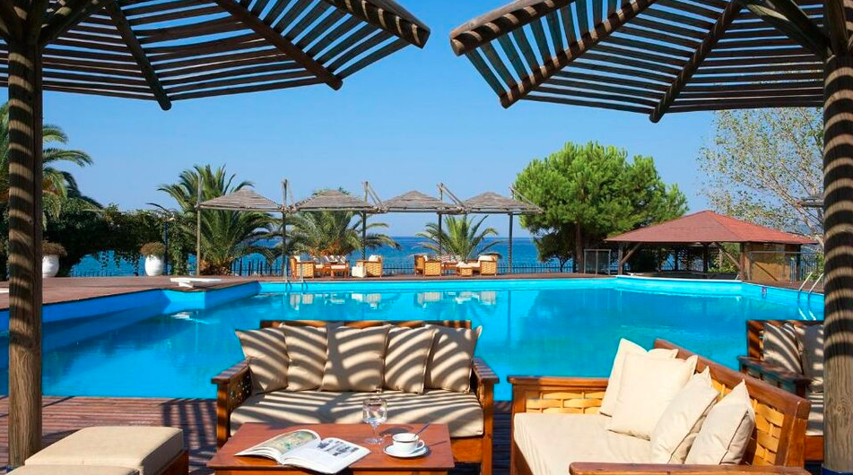 rubicon-grcka-tasos-kamari-beach