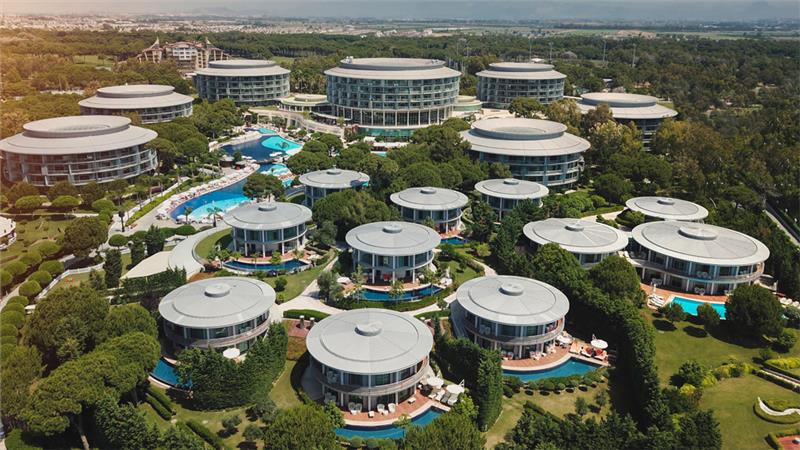 CALISTA LUXURY RESORT