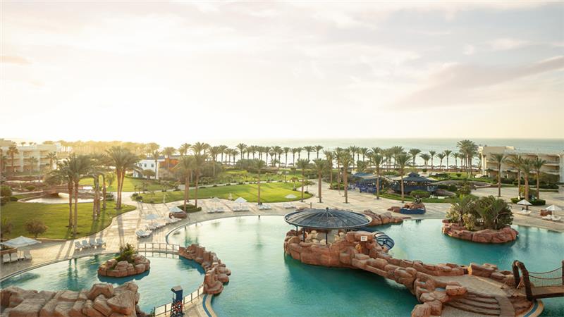 PALM ROYALE SOMA BAY