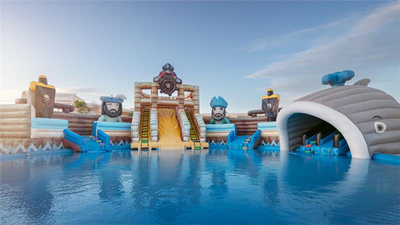 PALM ROYALE SOMA BAY