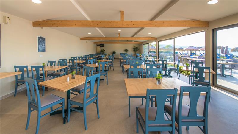 ALYKANAS GRAND BEACH