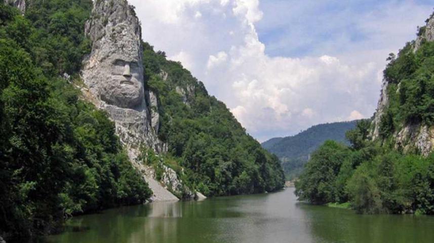 Krstarenje Đerdapskom klisurom 1 dan 