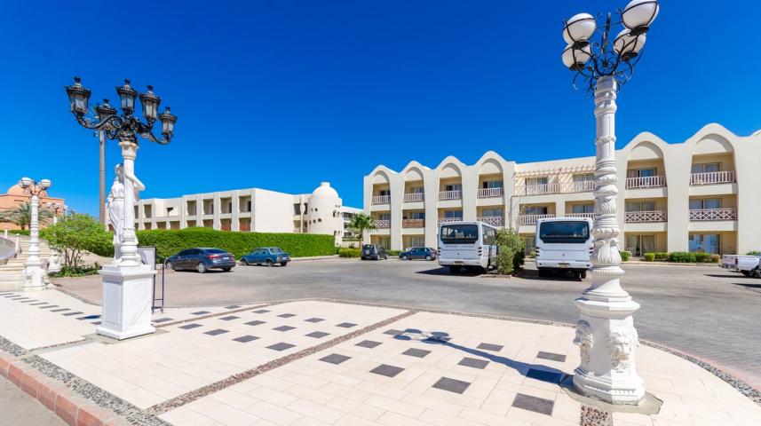 titanic-beach-aqua-park