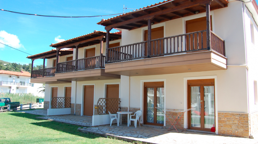 rubicon-grcka-neos-marmaras-kuca-karajanis