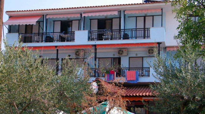 rubicon-grcka-sarti-kuca-avra