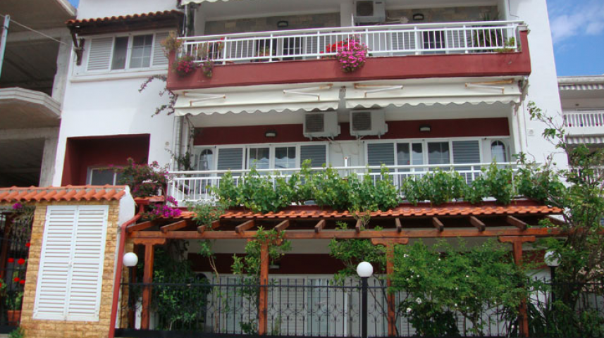 rubicon-grcka-sarti-kuca-fotis