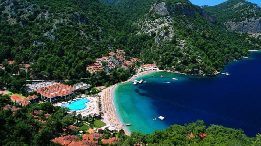 HILLSIDE BEACH CLUB HV1