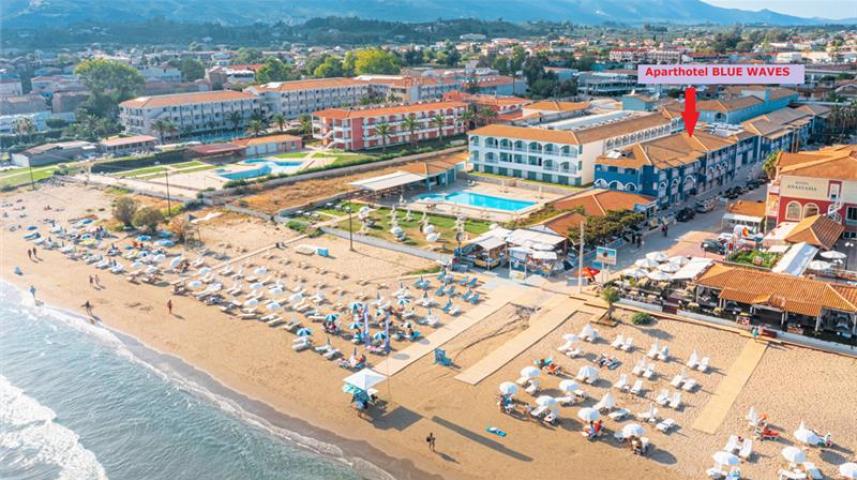 BLUE WAVES APARTHOTEL